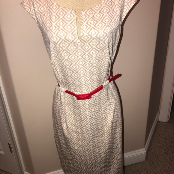 Dress - Picture 1 of 2